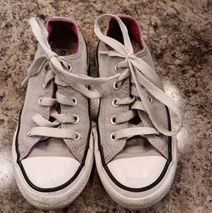 Converse All Star tennis shoes double tongue